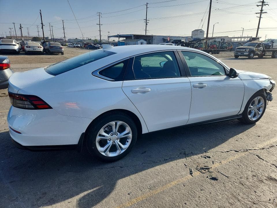 2024 HONDA ACCORD LX 3