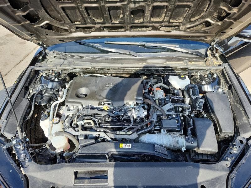 2025 TOYOTA CAMRY SE 11