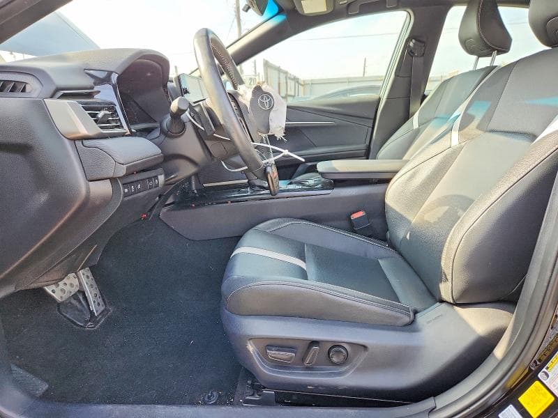 2025 TOYOTA CAMRY SE 7