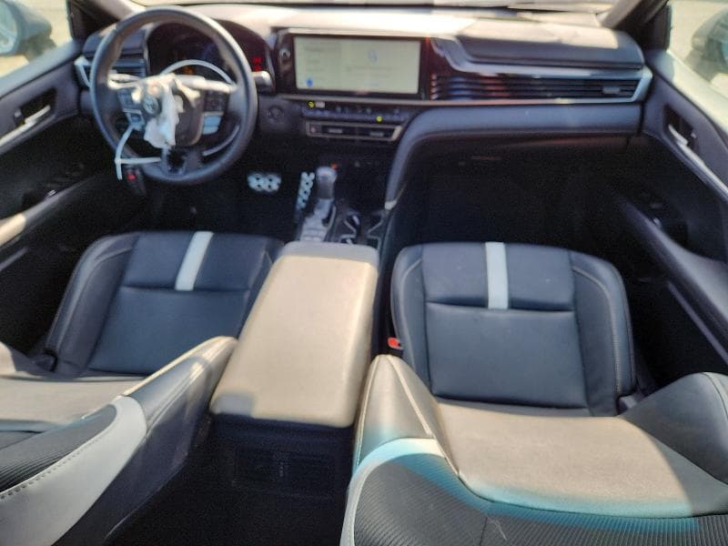 2025 TOYOTA CAMRY SE 8