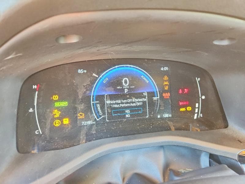 2025 TOYOTA CAMRY SE 9