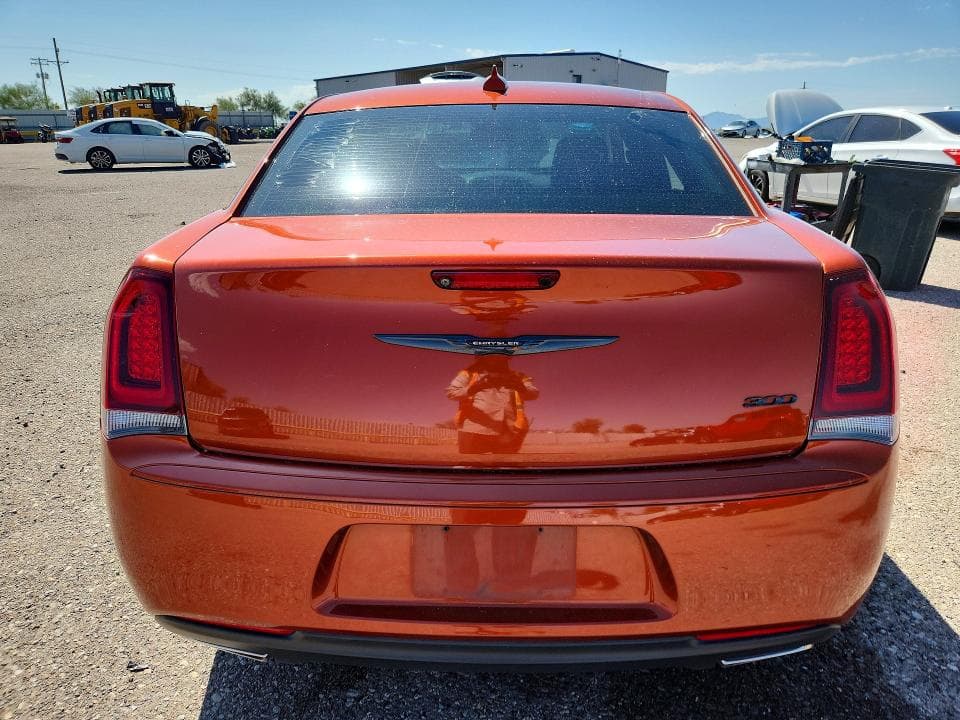 2021 CHRYSLER 300 TOURING 6