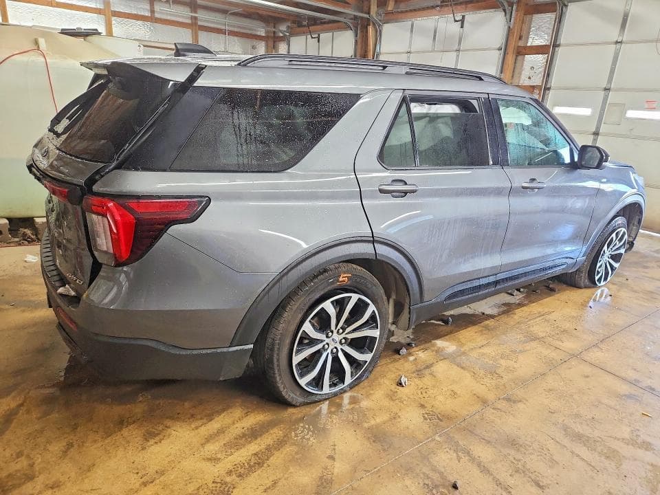 2026 FORD EXPLORER ST-LINE 3