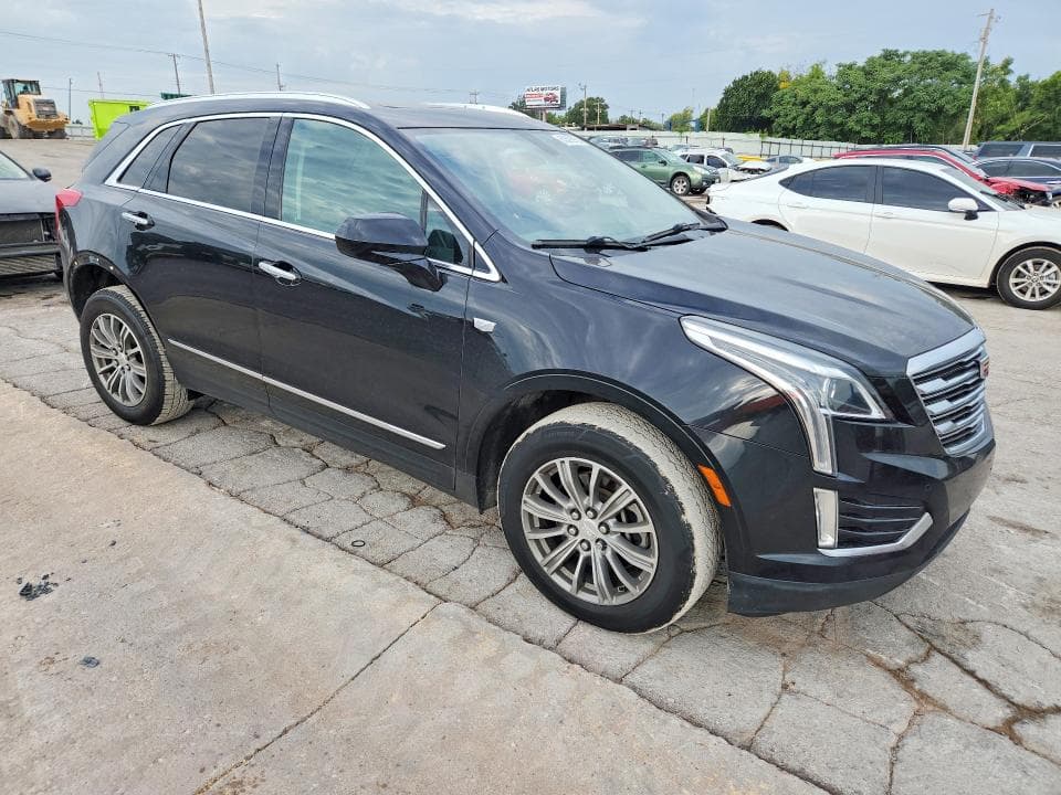 2017 CADILLAC XT5 LUXURY 4