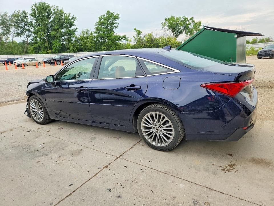 2022 TOYOTA AVALON LIMITED 2