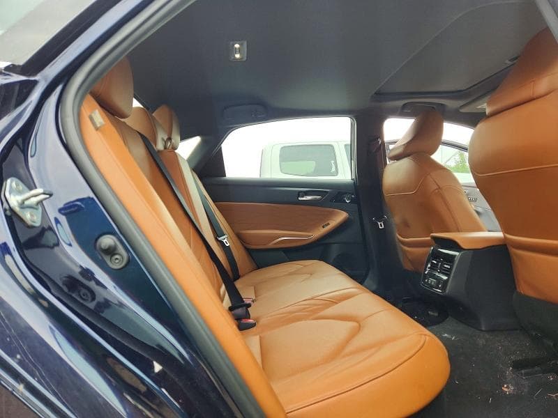 2022 TOYOTA AVALON LIMITED 10