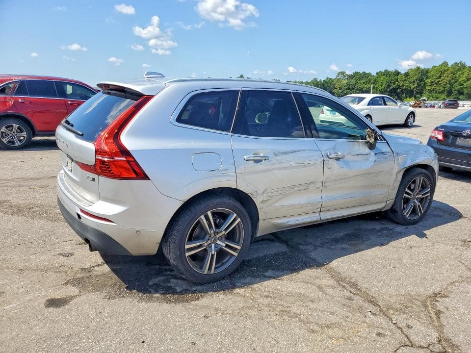2018 VOLVO XC60 T5 3