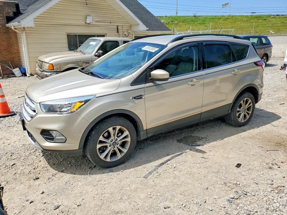 2018 FORD ESCAPE SE - 1