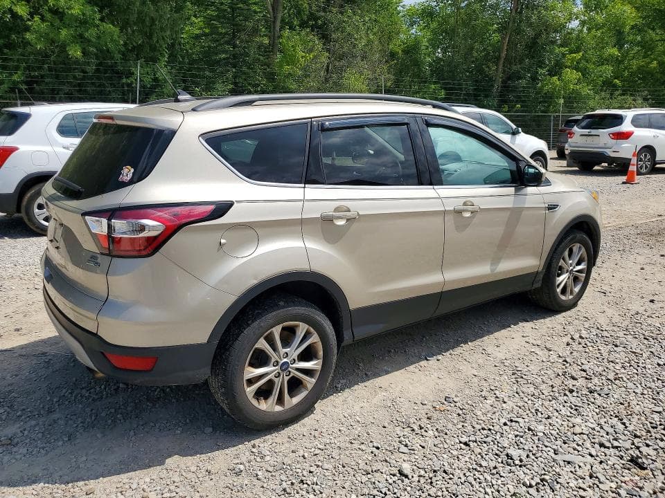 2018 FORD ESCAPE SE 3