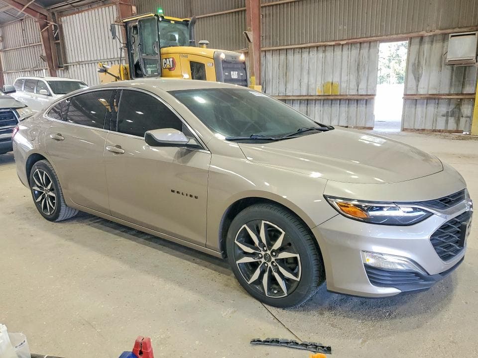 2024 CHEVROLET MALIBU RS 4