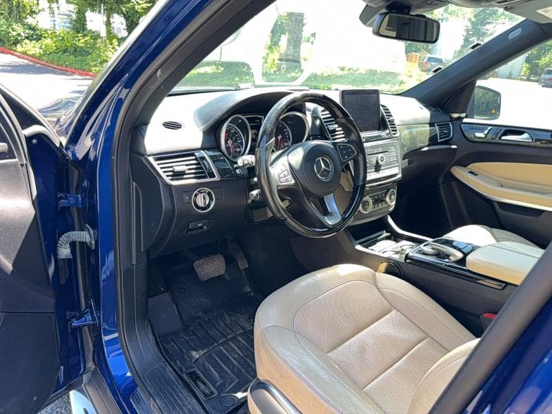 2017 MERCEDES-BENZ GLS 550 4MATIC 9