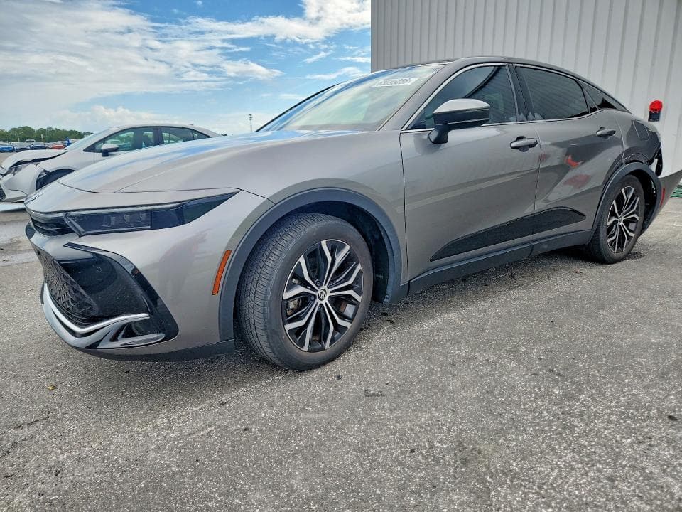 2023 TOYOTA CROWN LIMITED - 1