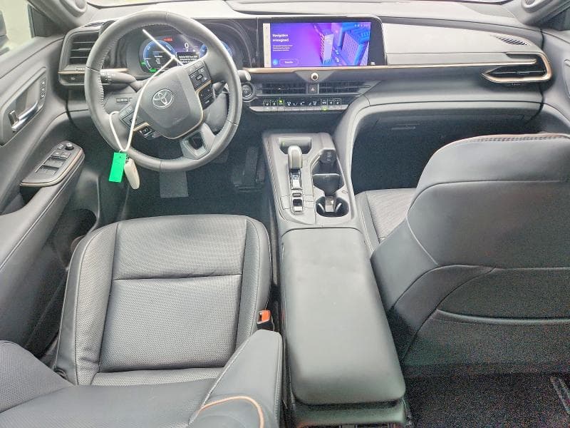 2023 TOYOTA CROWN LIMITED 8