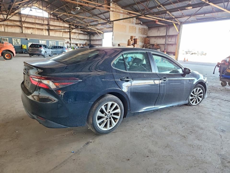 2023 TOYOTA CAMRY LE 3