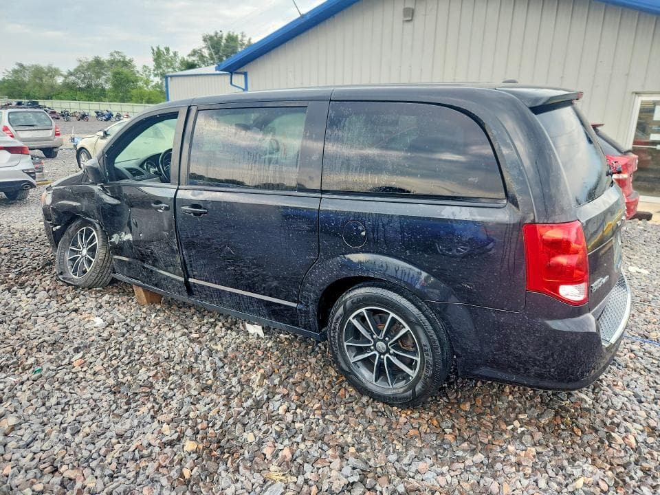 2019 DODGE GRAND CARAVAN GT 2