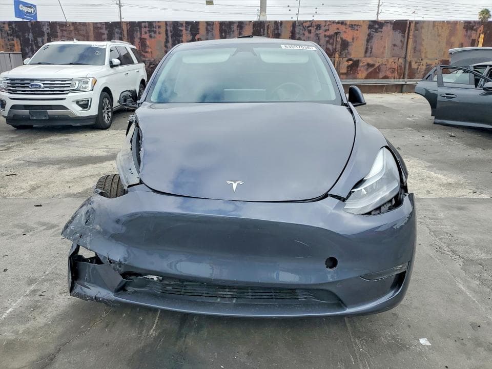 2023 TESLA MODEL Y 5