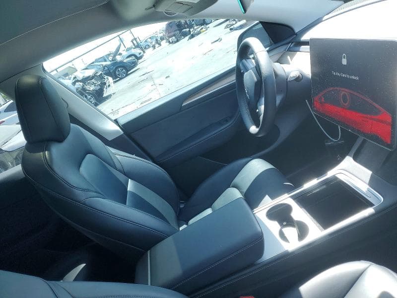 2023 TESLA MODEL Y 9