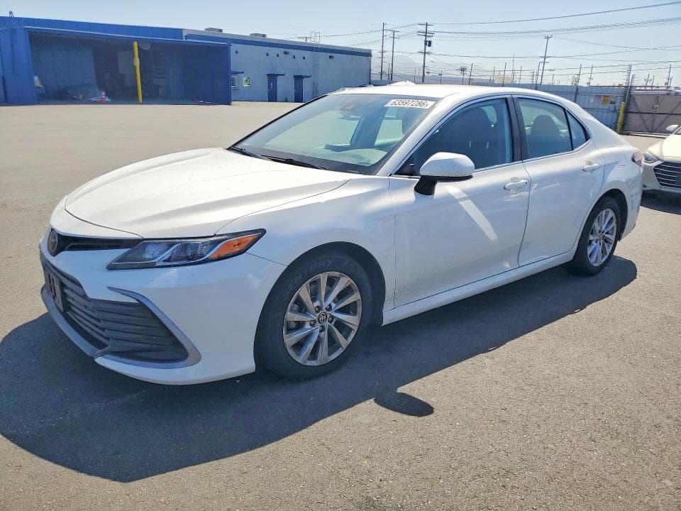 2023 TOYOTA CAMRY LE - 1
