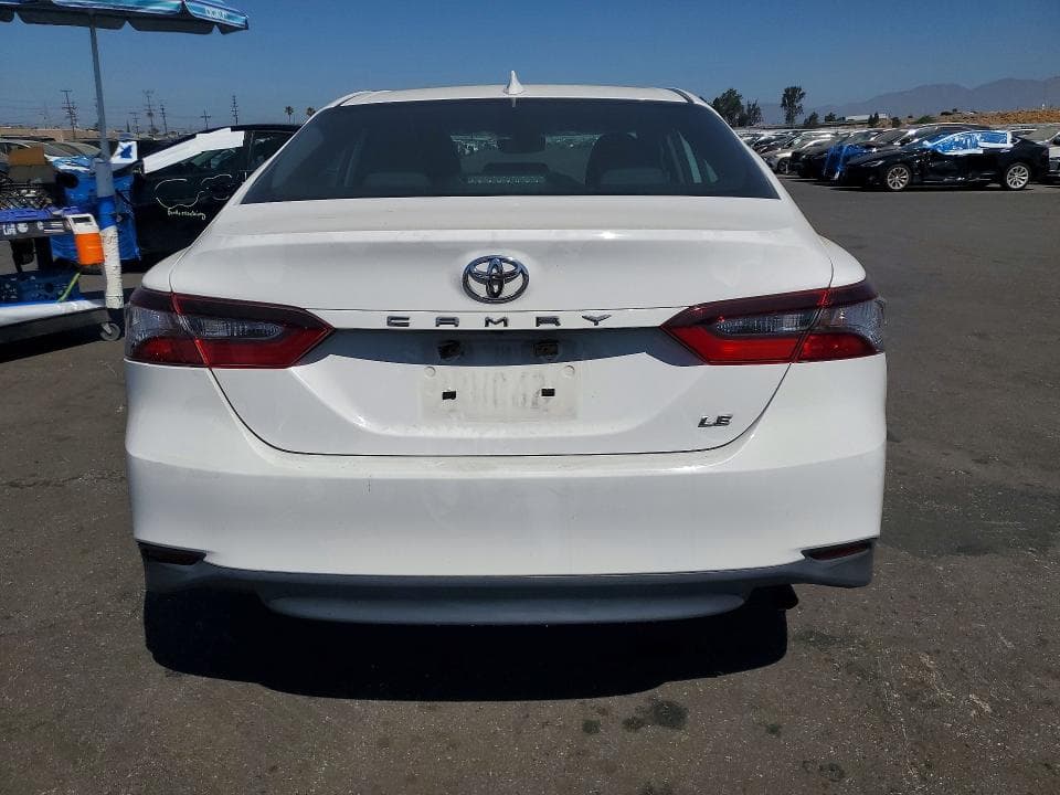 2023 TOYOTA CAMRY LE 6