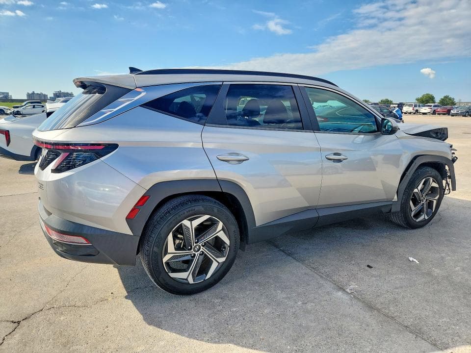 2022 HYUNDAI TUCSON SEL 3