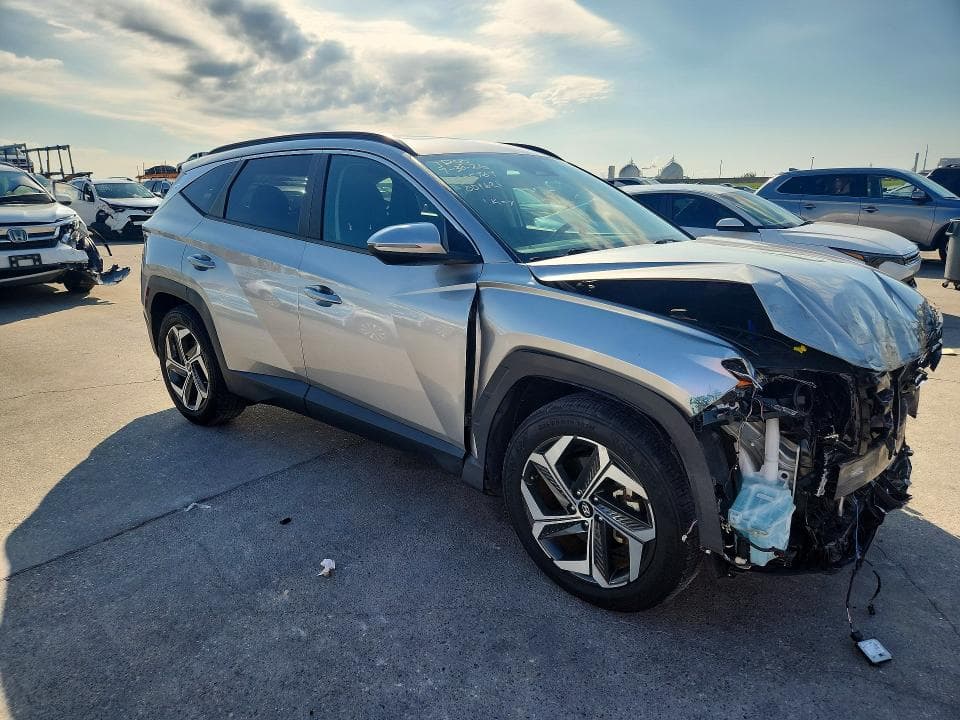 2022 HYUNDAI TUCSON SEL 4