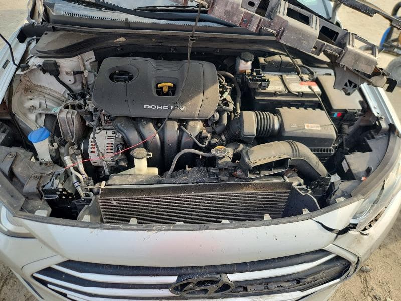 2018 HYUNDAI ELANTRA SEL 11