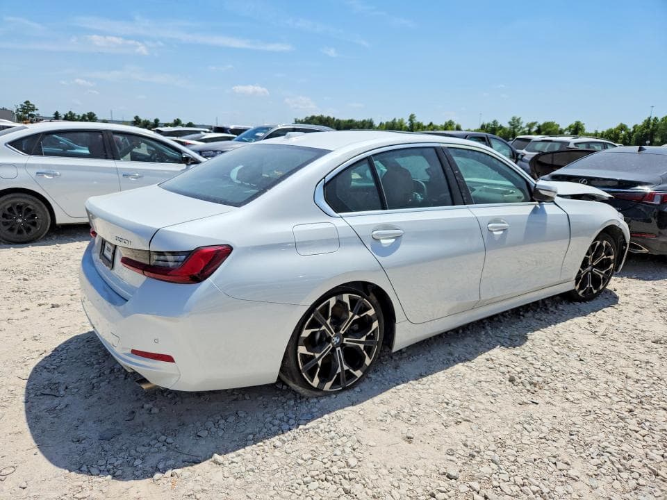 2026 BMW 330XI 3