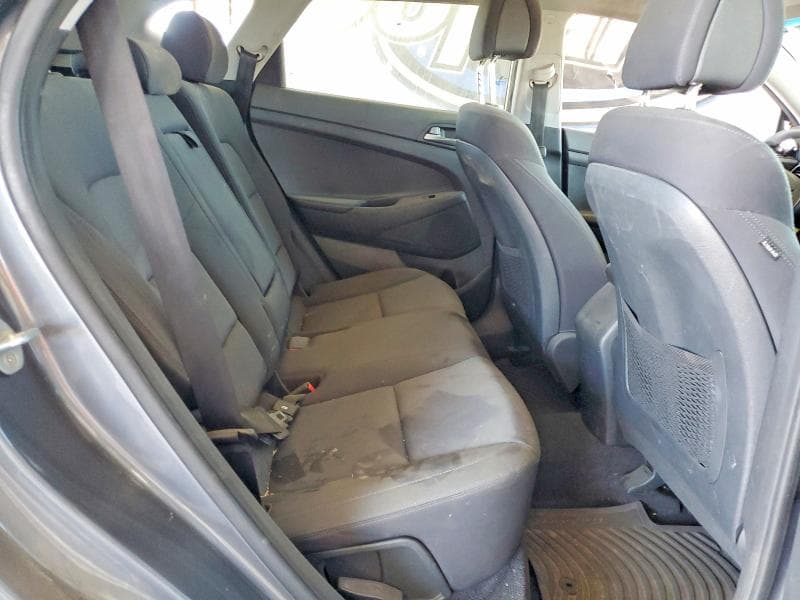2018 HYUNDAI TUCSON SE 10