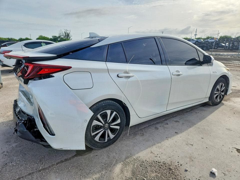 2017 TOYOTA PRIUS PRIME ADVANCED 3