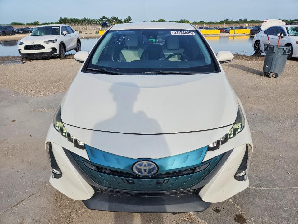 2017 TOYOTA PRIUS PRIME ADVANCED 5