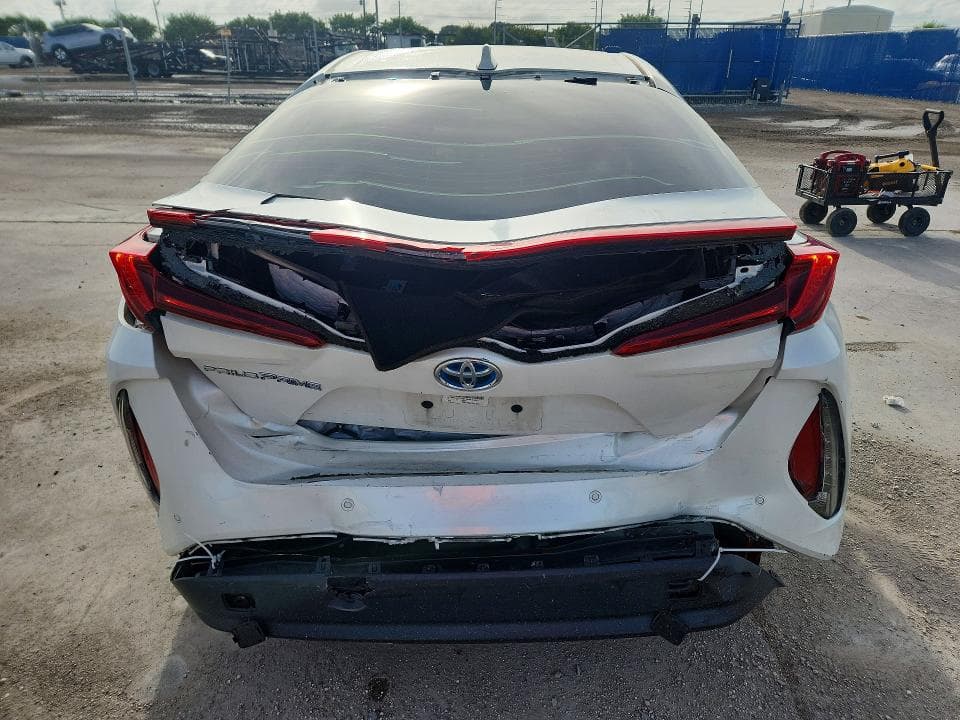 2017 TOYOTA PRIUS PRIME ADVANCED 6