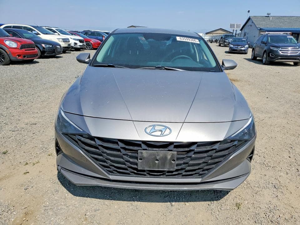 2021 HYUNDAI ELANTRA SE 5