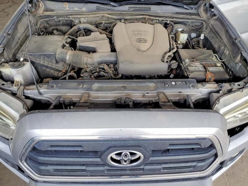 2017 TOYOTA TACOMA SR5 V6 11