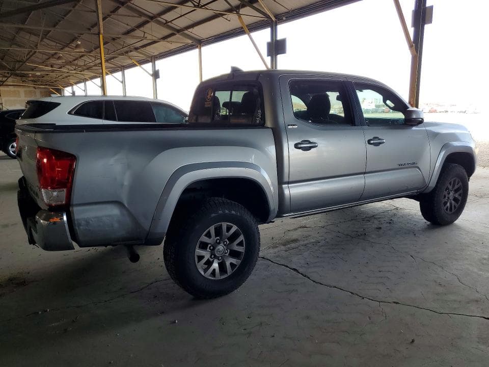 2017 TOYOTA TACOMA SR5 V6 3