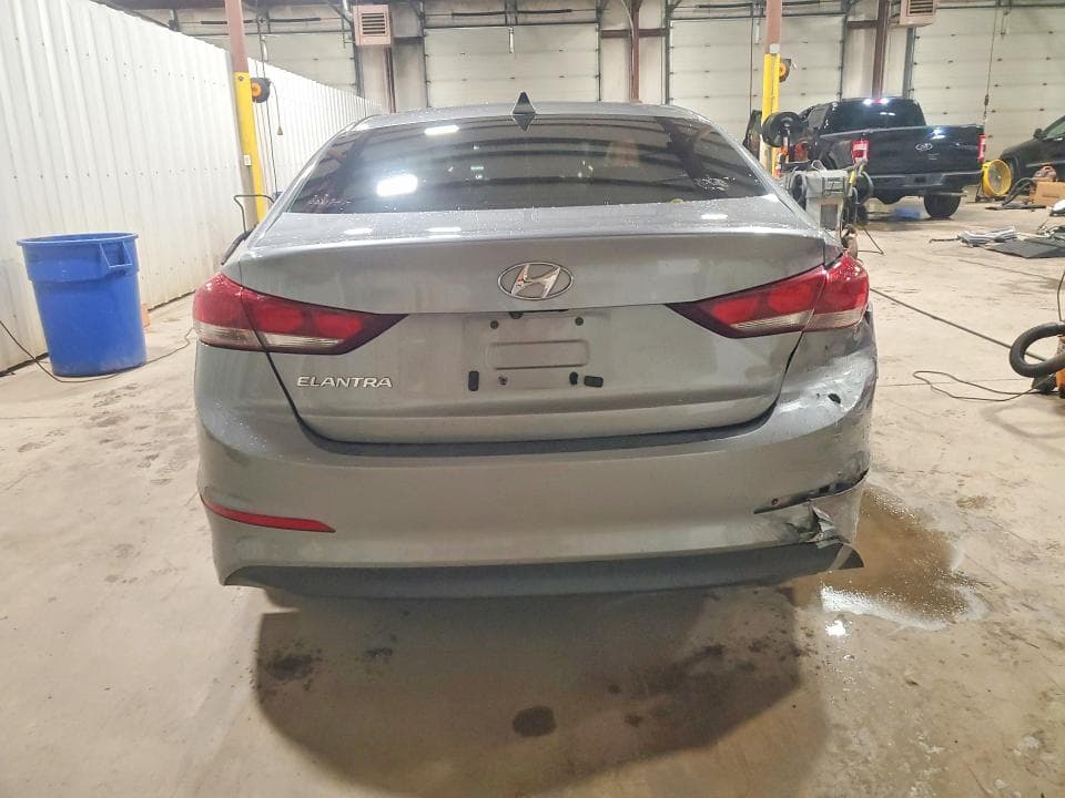 2017 HYUNDAI ELANTRA SE 6