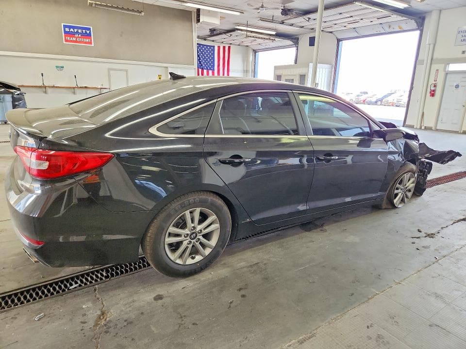 2017 HYUNDAI SONATA SE 3