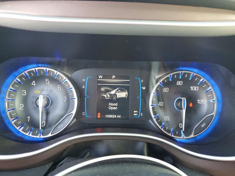 2017 CHRYSLER PACIFICA 9