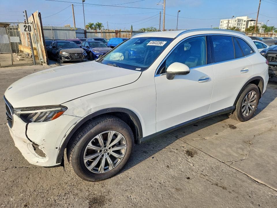 2025 MERCEDES-BENZ GLC 300 - 1