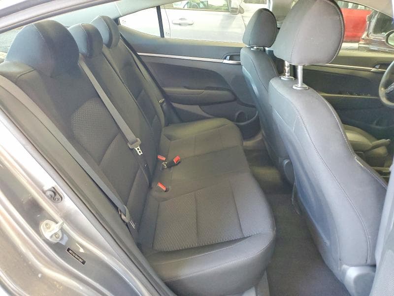 2019 HYUNDAI ELANTRA SE 10