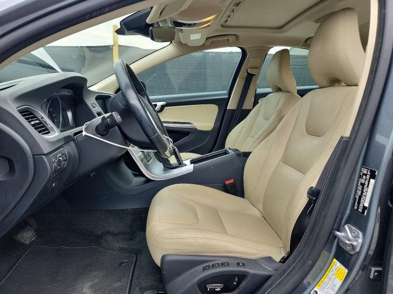 2017 VOLVO S60 7