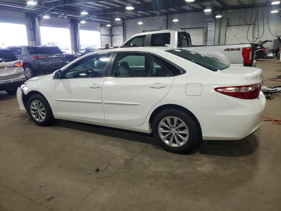 2017 TOYOTA CAMRY LE 2