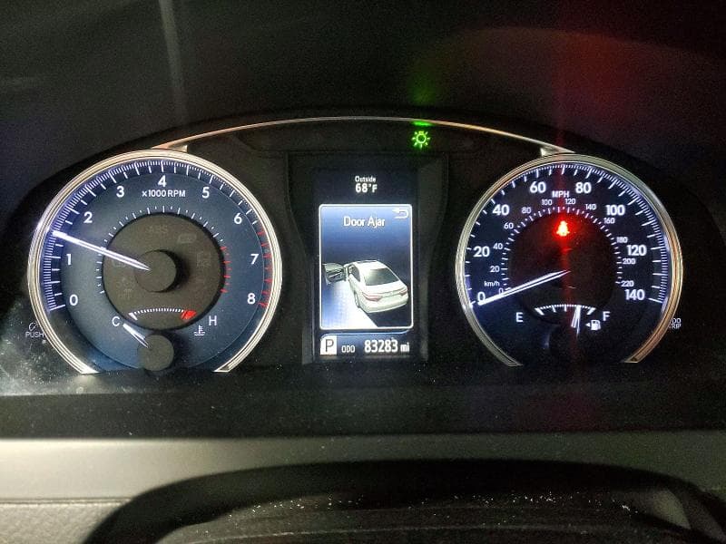 2017 TOYOTA CAMRY LE 9