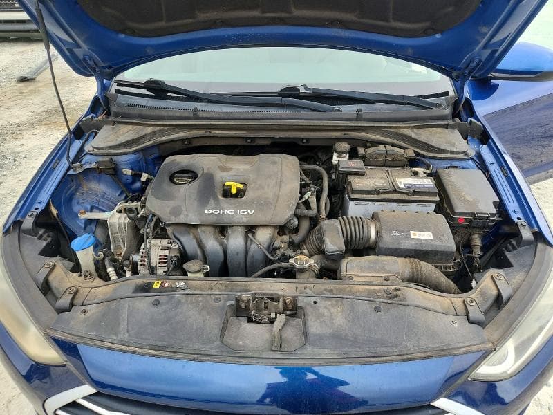 2017 HYUNDAI ELANTRA SE 11