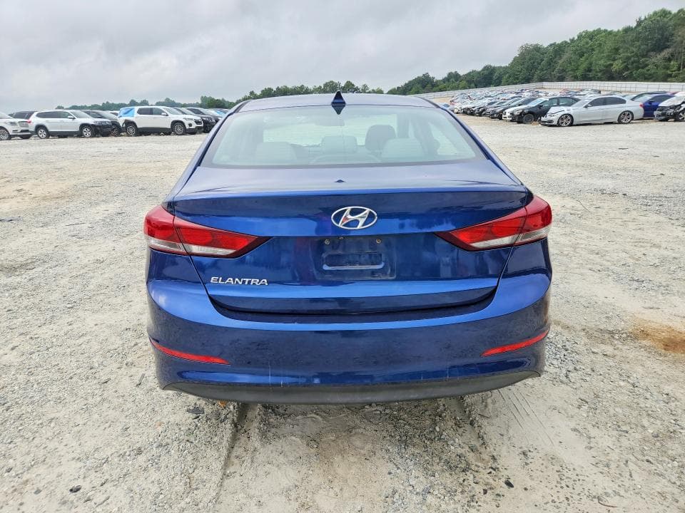 2017 HYUNDAI ELANTRA SE 6