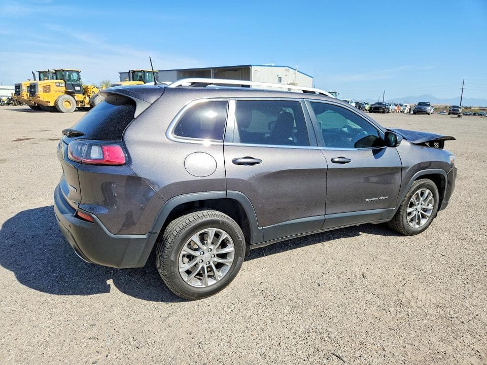 2021 JEEP CHEROKEE LATITUDE LUX 3