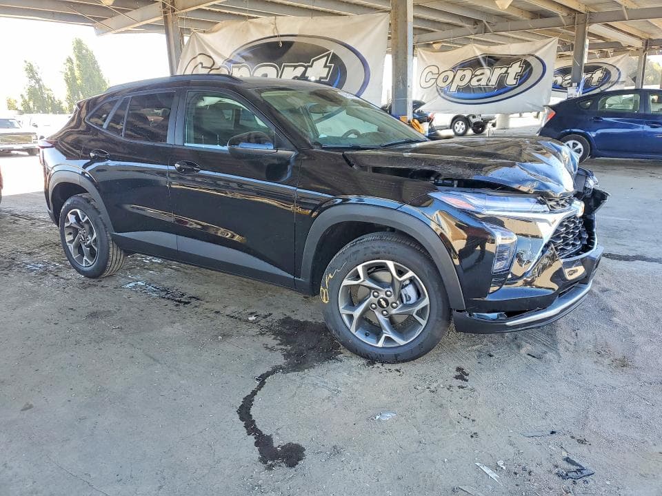 2026 CHEVROLET TRAX 1LT 4