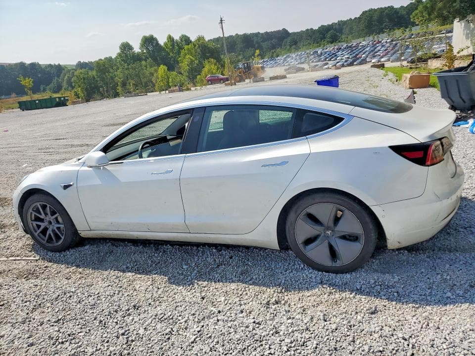 2020 TESLA MODEL 3 2