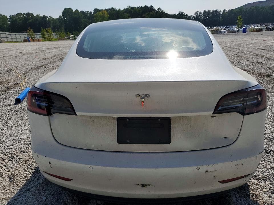 2020 TESLA MODEL 3 6