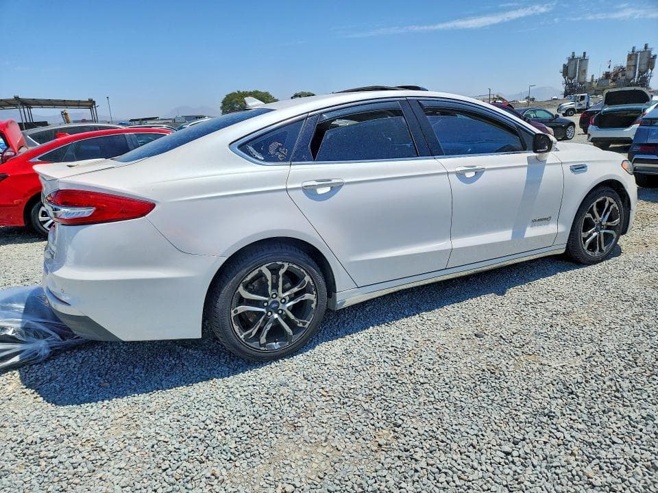 2019 FORD FUSION TITANIUM 3