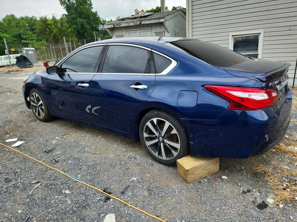 2017 NISSAN ALTIMA 2.5 SR 2